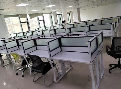 西安回收辦公桌椅，培訓(xùn)學(xué)校辦公家具，各類二手辦公家具